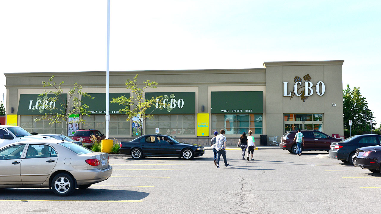 Image of an LCBO in Bolton, Ontario with prime real estate space available for rent